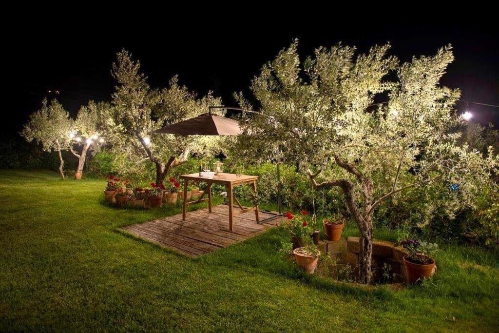 فولينيو Giuliveto Bed And Breakfast المظهر الخارجي الصورة